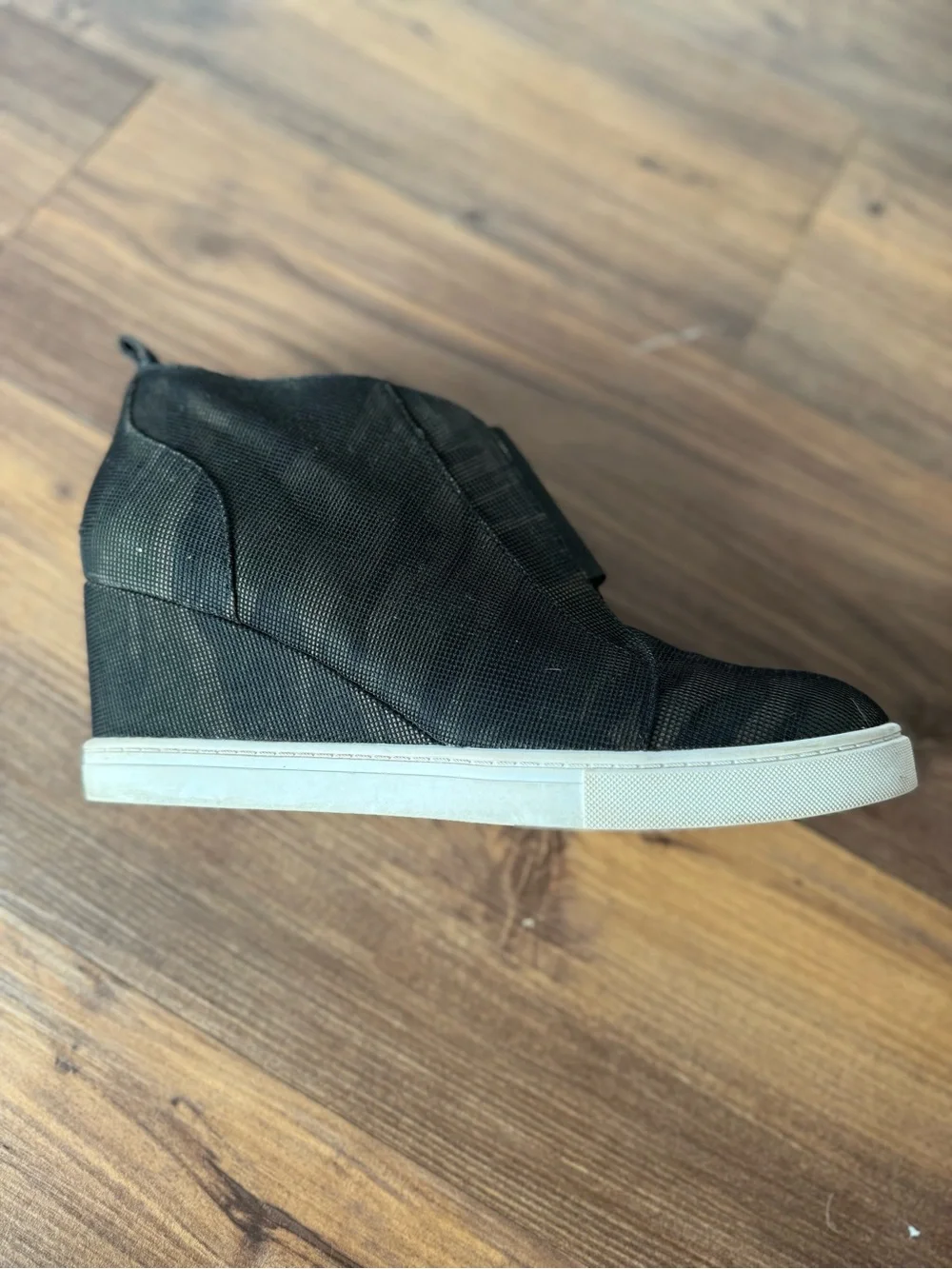 Linea Paolo Green Camo Pattern Wedge Sneaker